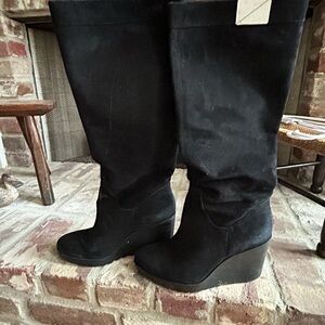 Donald J. Pliner Black tall to the knee boots